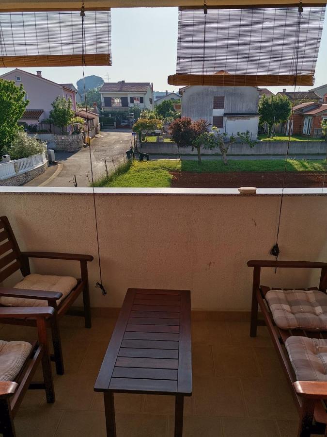 Appartement Sonia Fazana Exterior photo